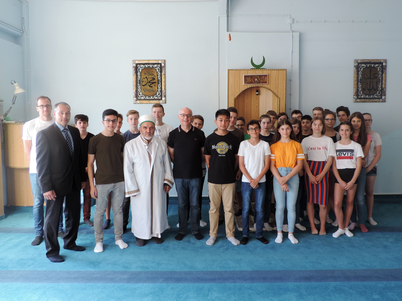 Religionen lernen sich kennen