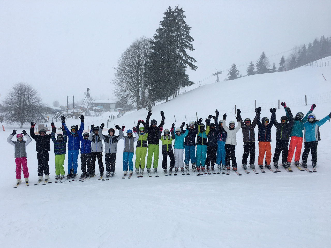 Siebtklässler auf der Piste