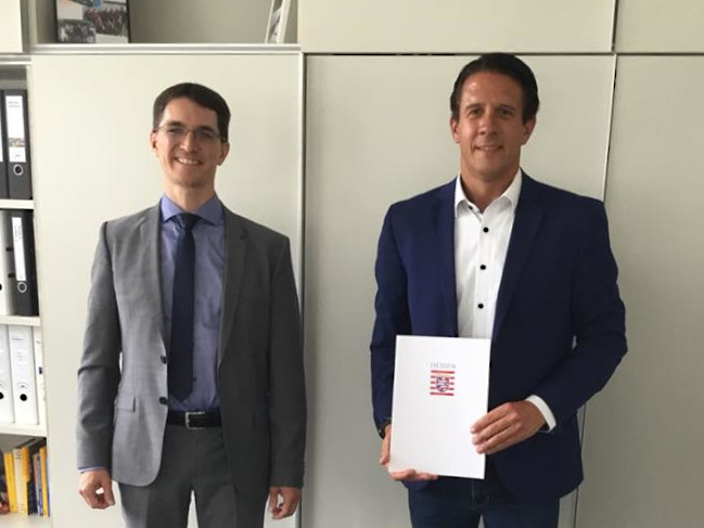 Herr Heimann ist unser neuer Schulleiter