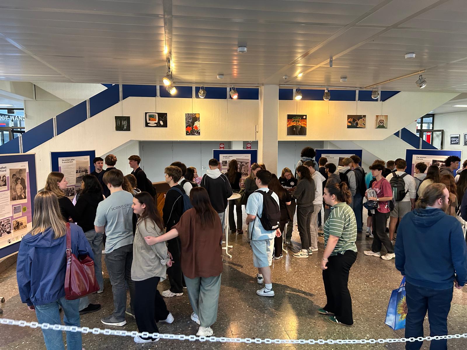 Eröffnung der Anne-Frank-Ausstellung