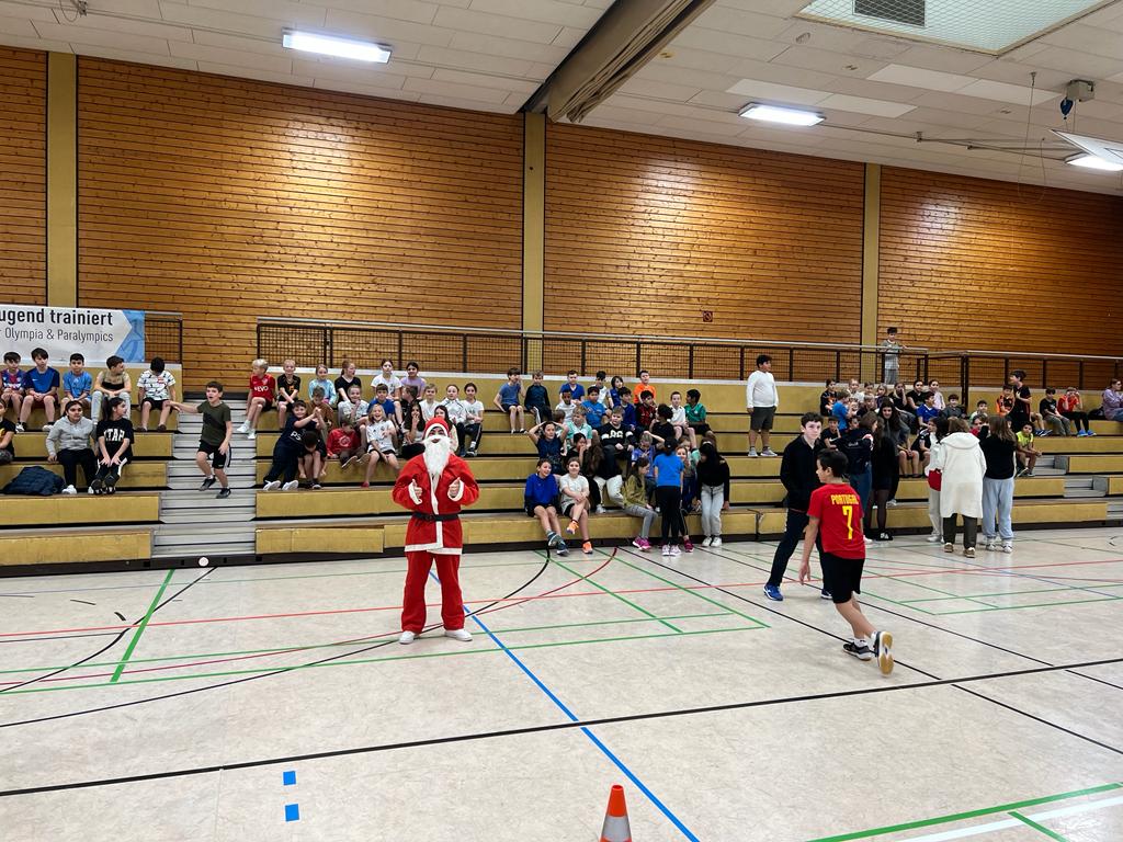 Nikolaus an der HvK 