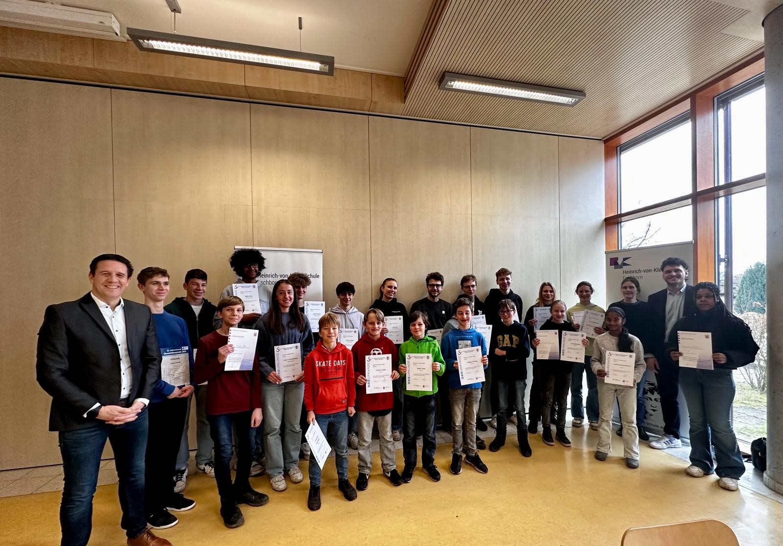 Ehrung der Chemie- und Mathe-Asse